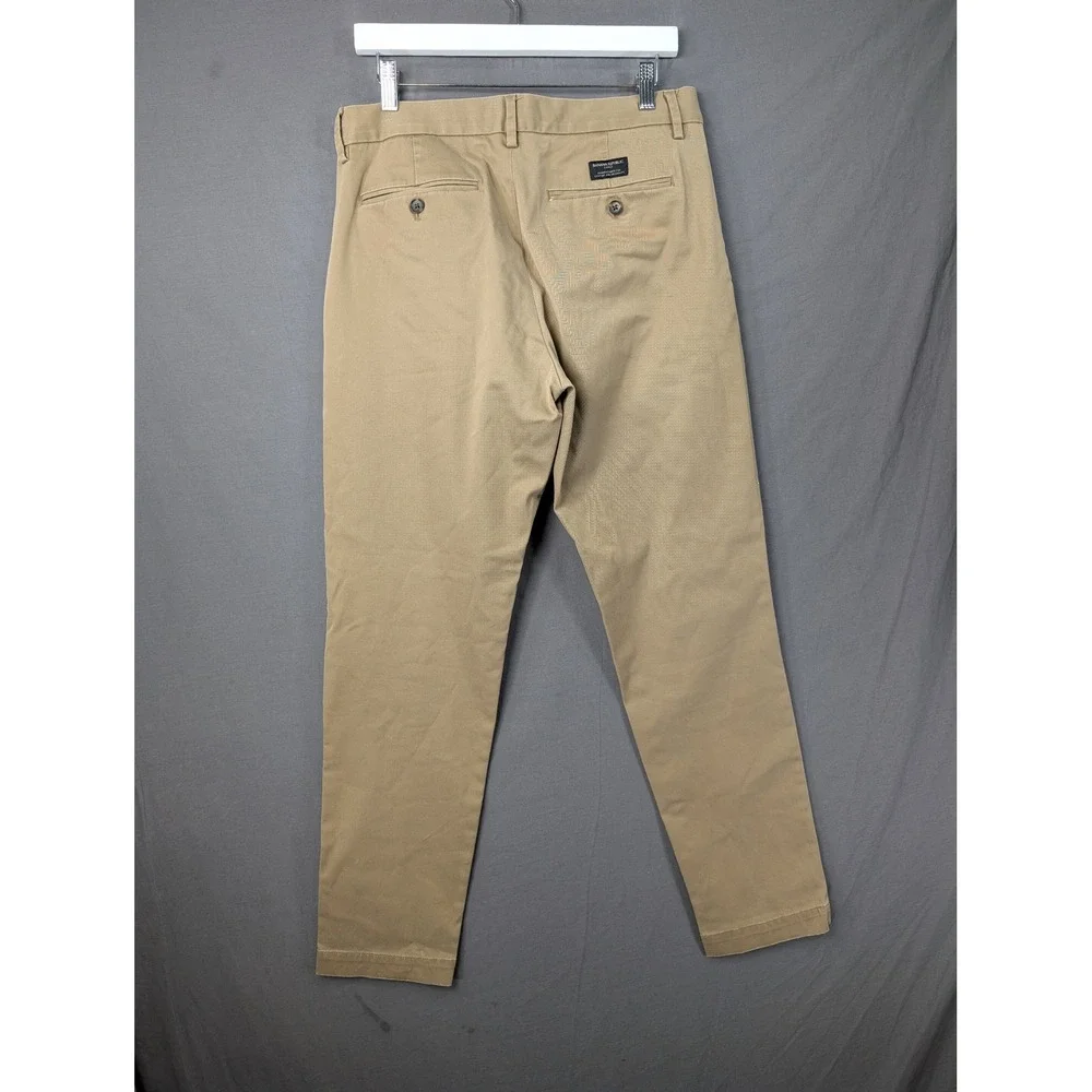 Banana Republic Mens Tapered Fit Chino Pants 32x32 Airforce Khaki 876745-00